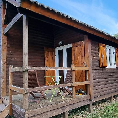 Chalets Etang Sur Arroux Extérieur photo