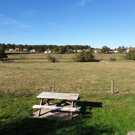 Chalets Etang Sur Arroux Extérieur photo